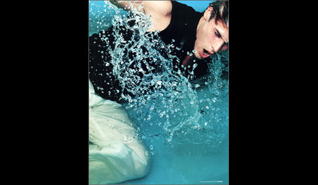 :  : CLAIRE BAYLEY  make up artist