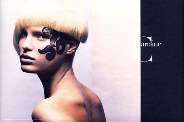  :  : CLAIRE BAYLEY  make up artist